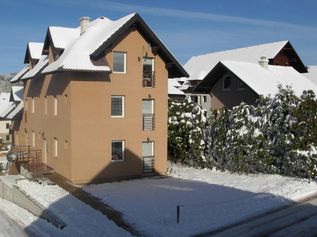 Apartmani Nova Zova Zlatibor Buitenkant foto